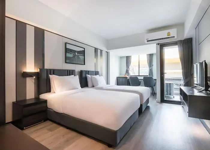 12 The At Don Mueang Airport Отель 4*