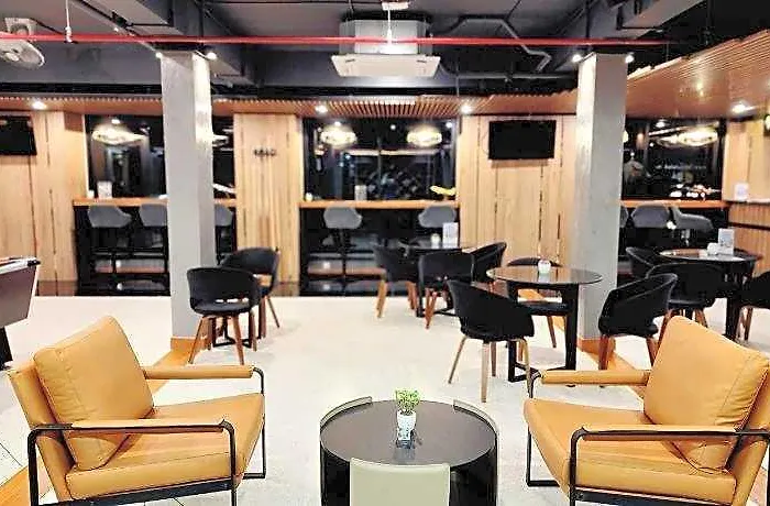 12 The At Don Mueang Airport Отель